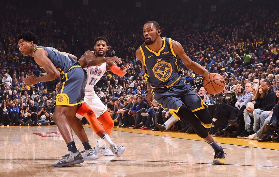 迪马尔科：利物浦随时都能制造威胁，他们全队都是顶级球员（迪马尔科：利物浦全员顶尖，随时都能形成威胁）