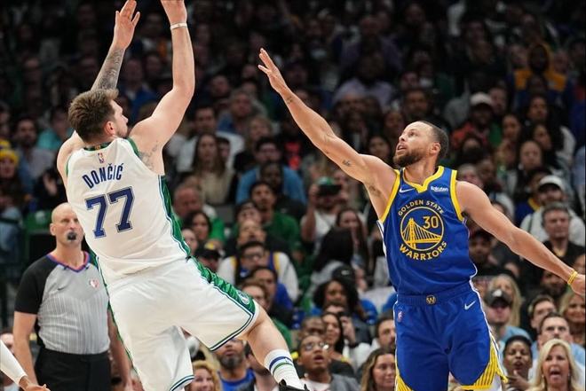 2月4日NBA看点：快船与保罗分手，对阵老鹰会有何影响？（2月4日NBA焦点：快船与保罗分道扬镳，迎战老鹰有何变数？）