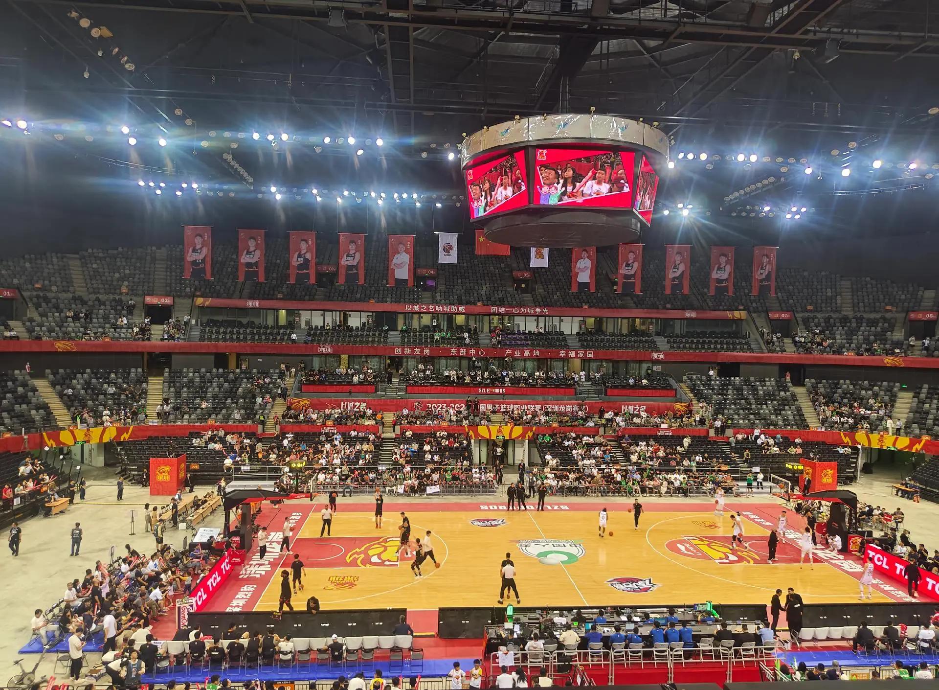 美农业部长：我一开始没认出C罗，但几秒钟内我们成了好朋友（美国农业部长：刚开始没认出C罗，几秒钟后我们就成了好朋友）